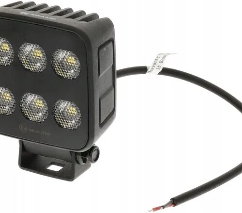 Lampa-robocza-LED-kwadratowa-60W-6600lm-12-24V-biala-92x109-5x51-1-mm-sw